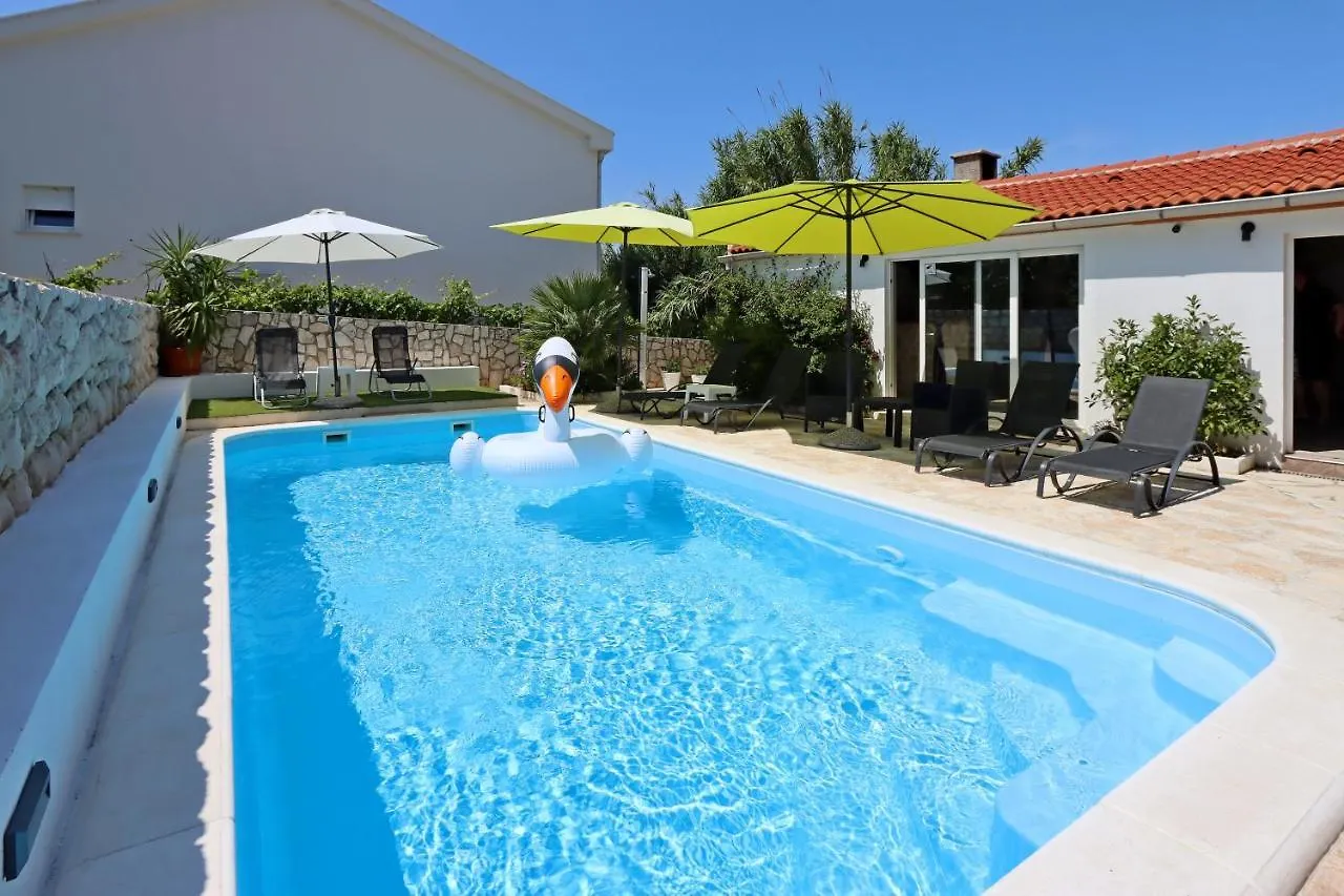 Apartment Pag 6412C Pag Town